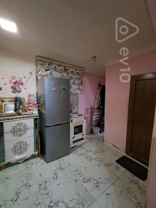 Satılır 3 otaqlı həyət evi 60 m²