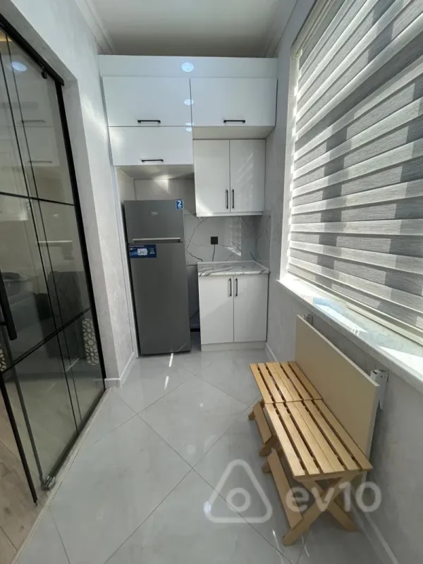 Kirayə verilir 2 otaqlı yeni tikili 65 m²