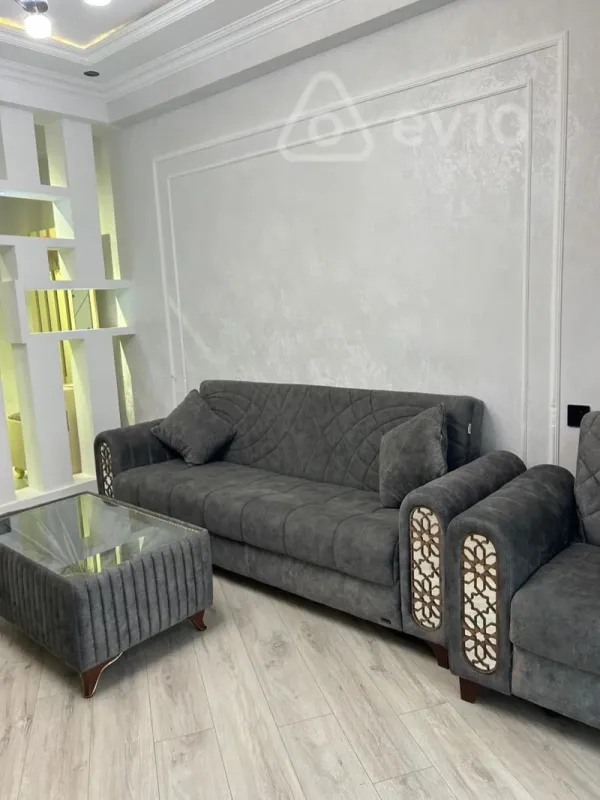 Kirayə verilir 2 otaqlı yeni tikili 65 m²