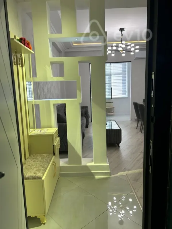 Kirayə verilir 2 otaqlı yeni tikili 65 m²