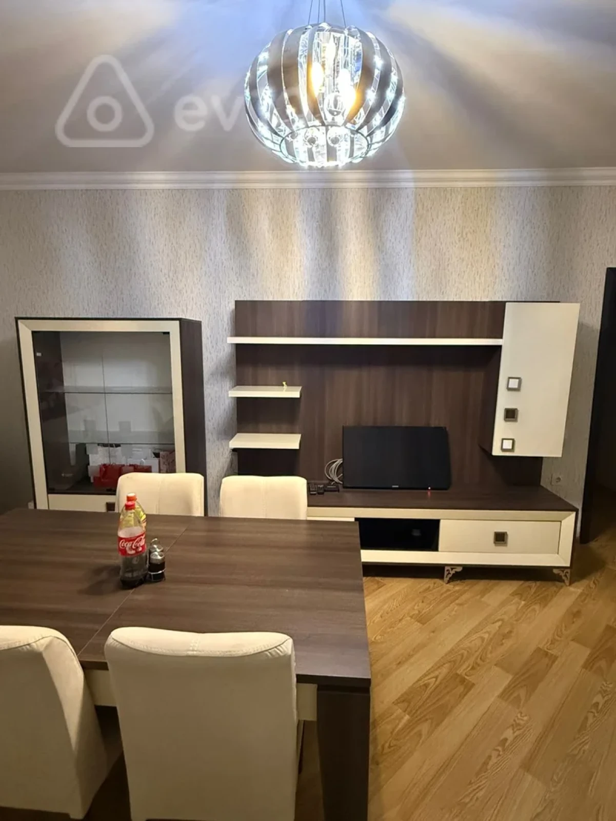Kirayə verilir 2 otaqlı yeni tikili 90 m²