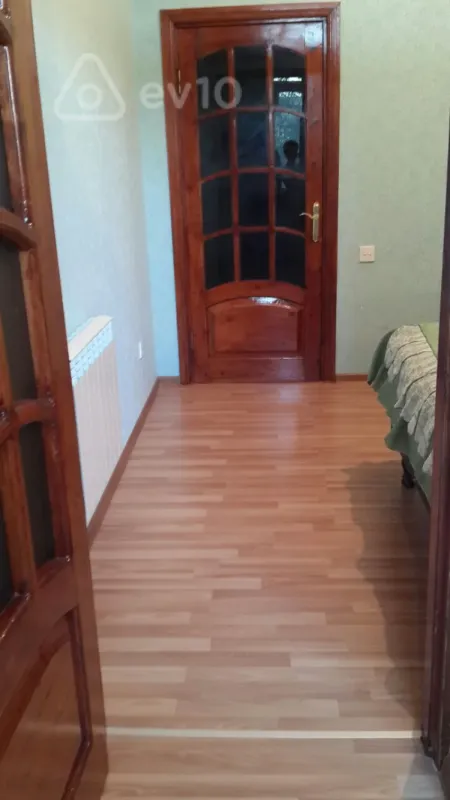 Satılır 3 otaqlı yeni tikili 102 m²