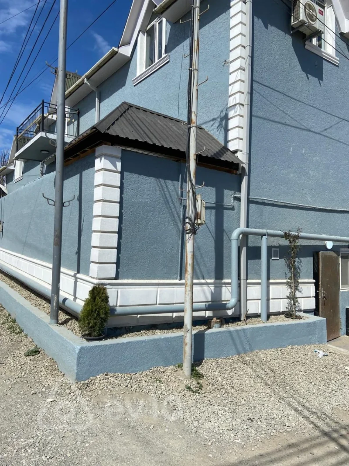 Satılır 4 otaqlı həyət evi 200 m²