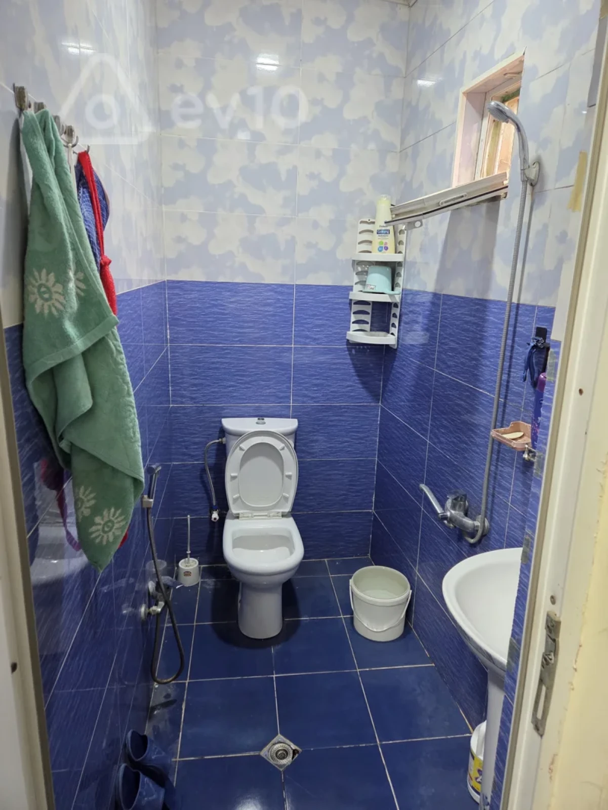 Satılır 2 otaqlı həyət evi 48 m²