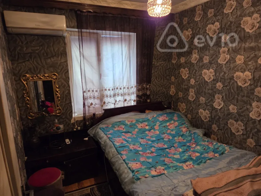 Satılır 2 otaqlı həyət evi 48 m²
