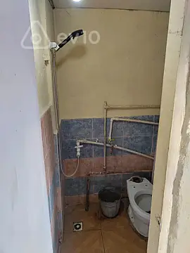 Kirayə verilir 1 otaqlı həyət evi 30 m²