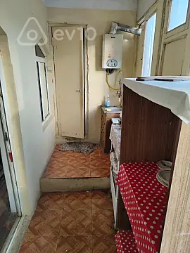 Kirayə verilir 1 otaqlı həyət evi 30 m²