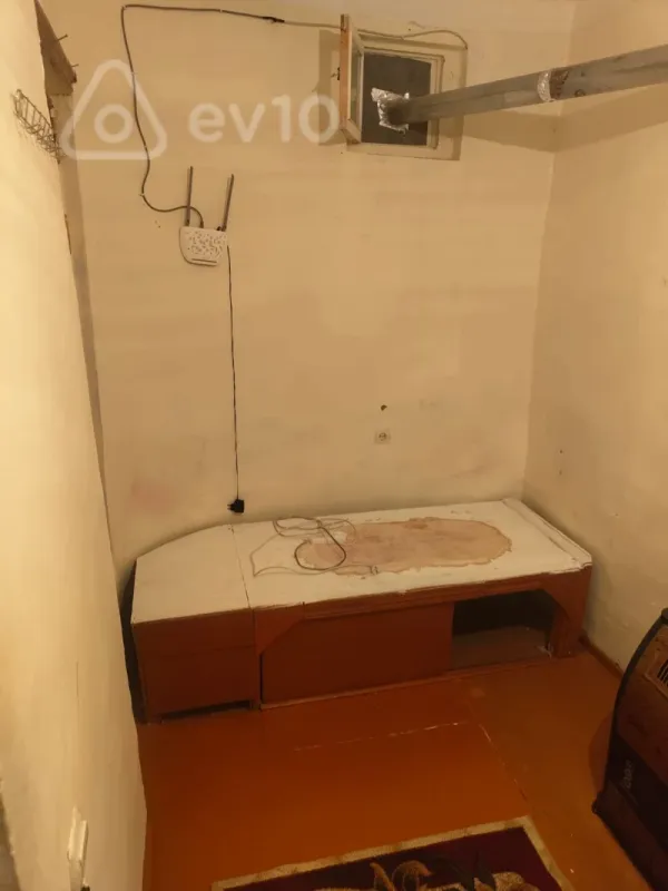 Kirayə verilir 1 otaqlı həyət evi 20 m²