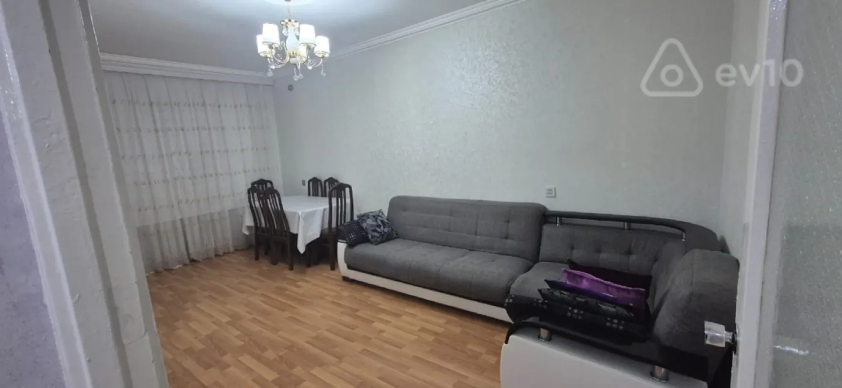 Kirayə verilir 3 otaqlı köhnə tikili 78 m²