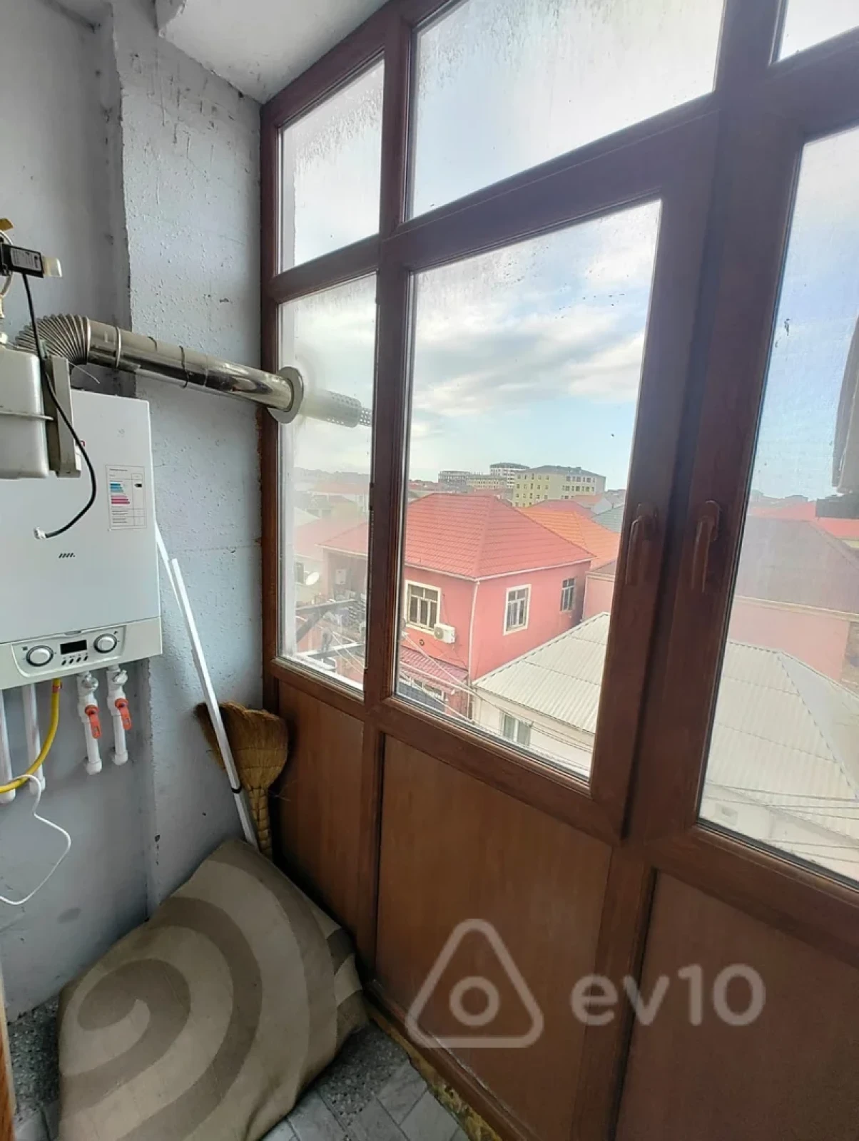 Kirayə verilir 2 otaqlı yeni tikili 50 m²