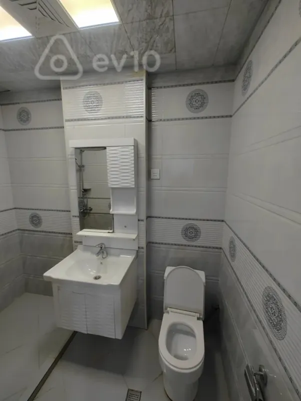 Kirayə verilir 2 otaqlı yeni tikili 50 m²