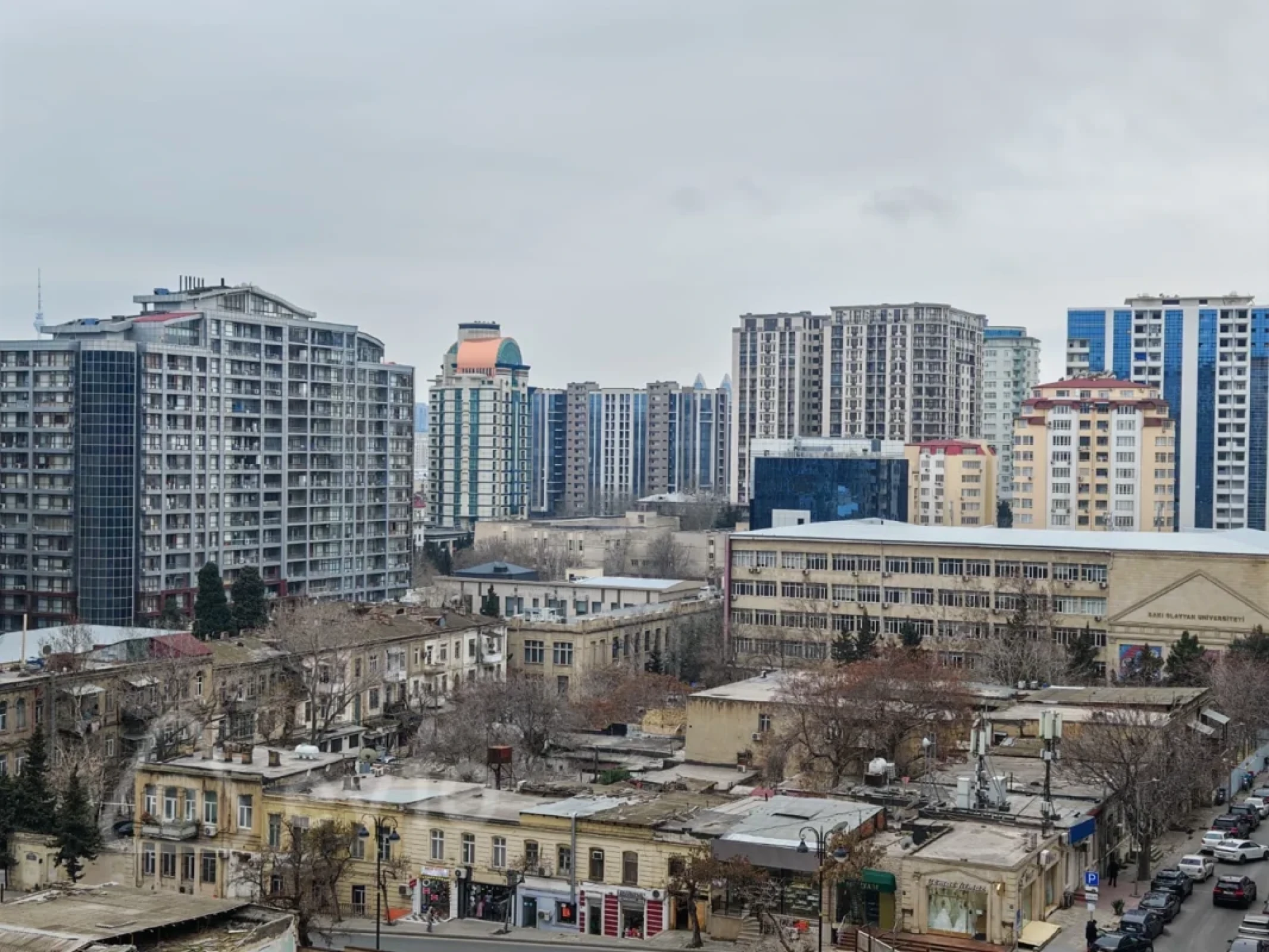 Kirayə verilir 4 otaqlı yeni tikili 95 m²