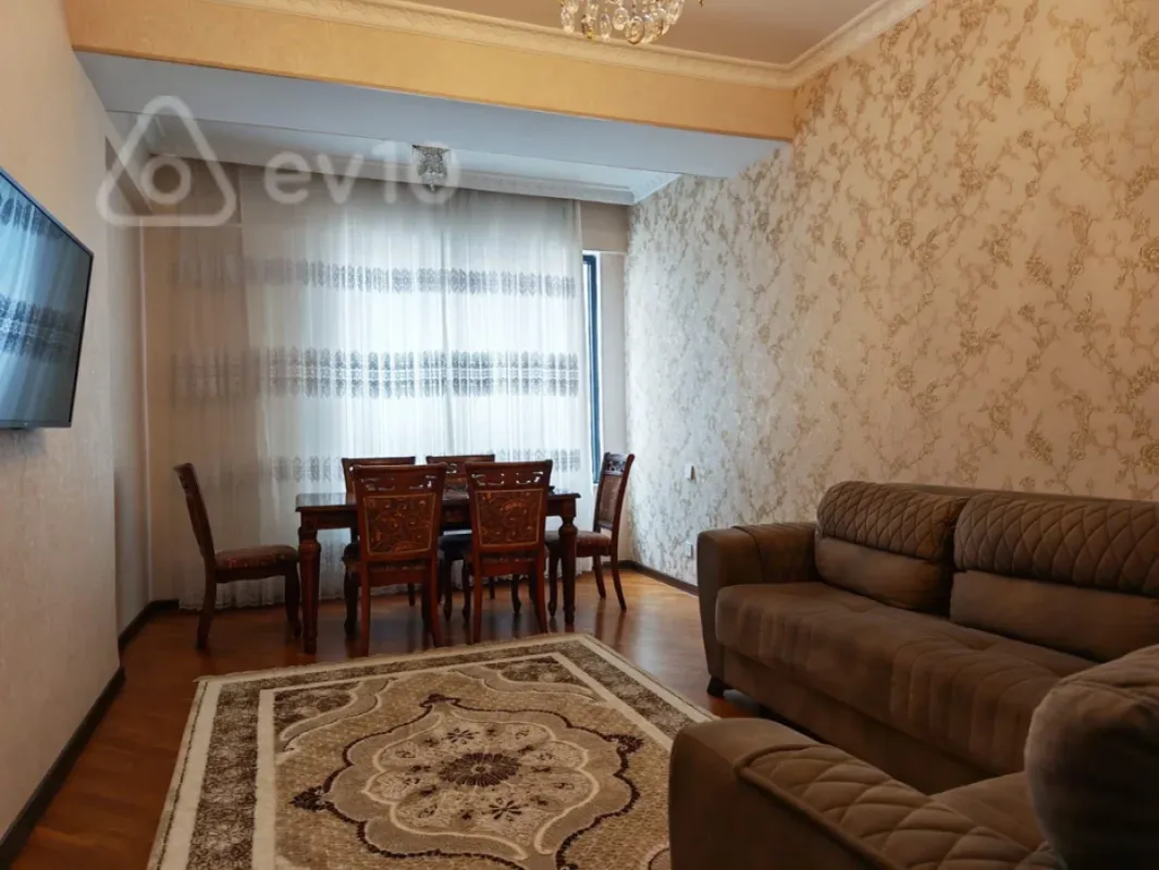 Kirayə verilir 4 otaqlı yeni tikili 95 m²