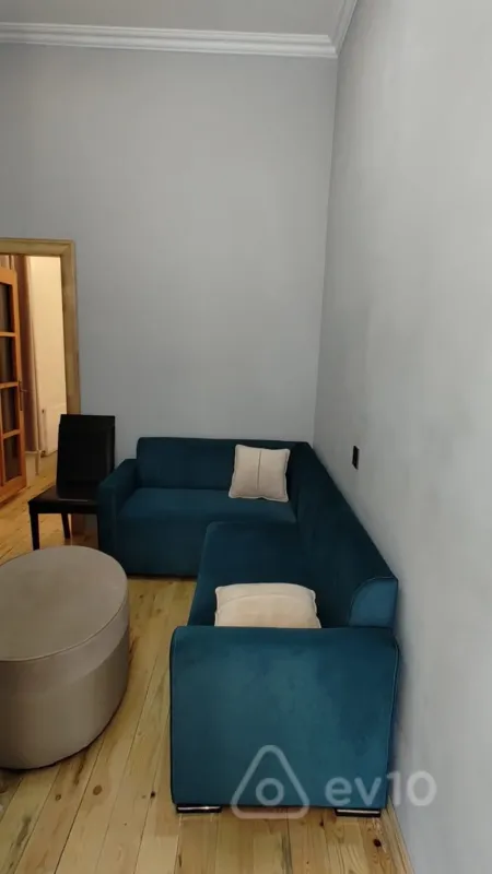 Kirayə verilir 2 otaqlı həyət evi 35 m²