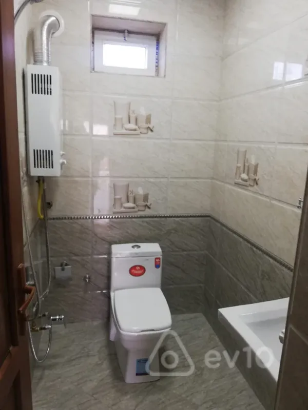 Satılır 4 otaqlı həyət evi 90 m²