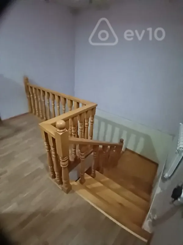 Kirayə verilir 4 otaqlı həyət evi 160 m²