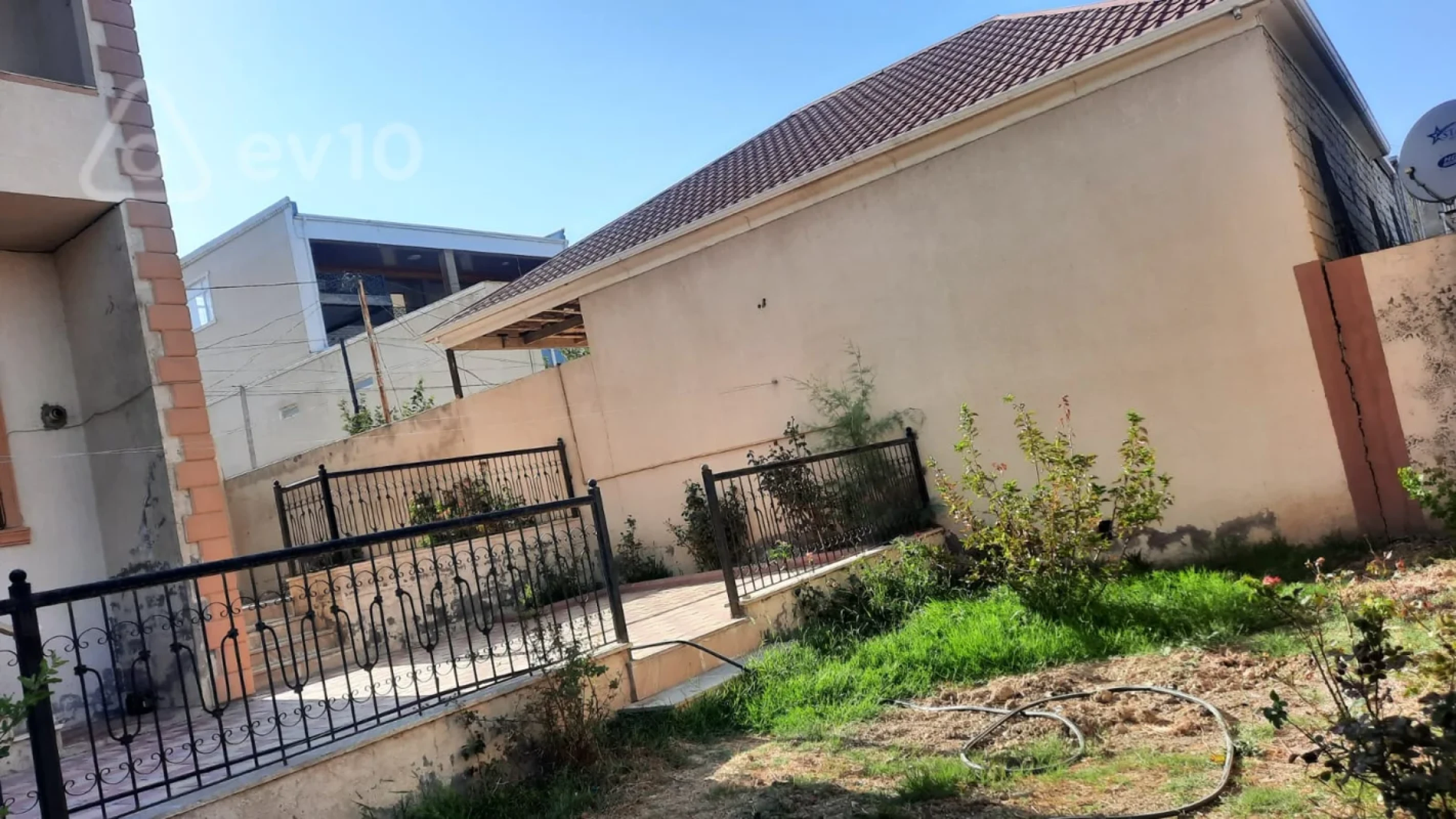 Kirayə verilir 4 otaqlı həyət evi 160 m²