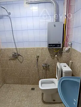 Satılır 3 otaqlı köhnə tikili 43 m²
