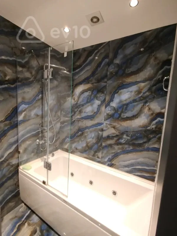 Kirayə verilir 2 otaqlı yeni tikili 70 m²