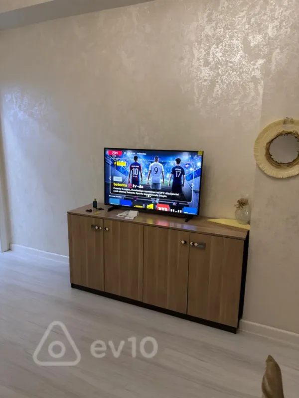 Kirayə verilir 2 otaqlı yeni tikili 60 m²