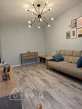 Satılır 2 otaqlı köhnə tikili 60 m²