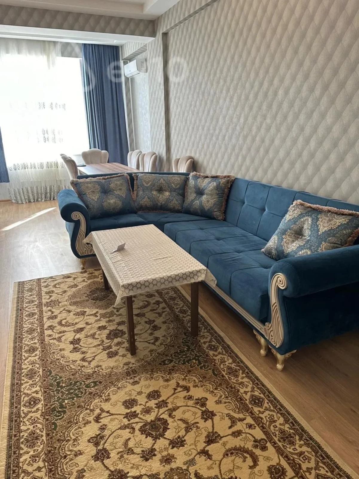 Kirayə verilir 2 otaqlı yeni tikili 65 m²