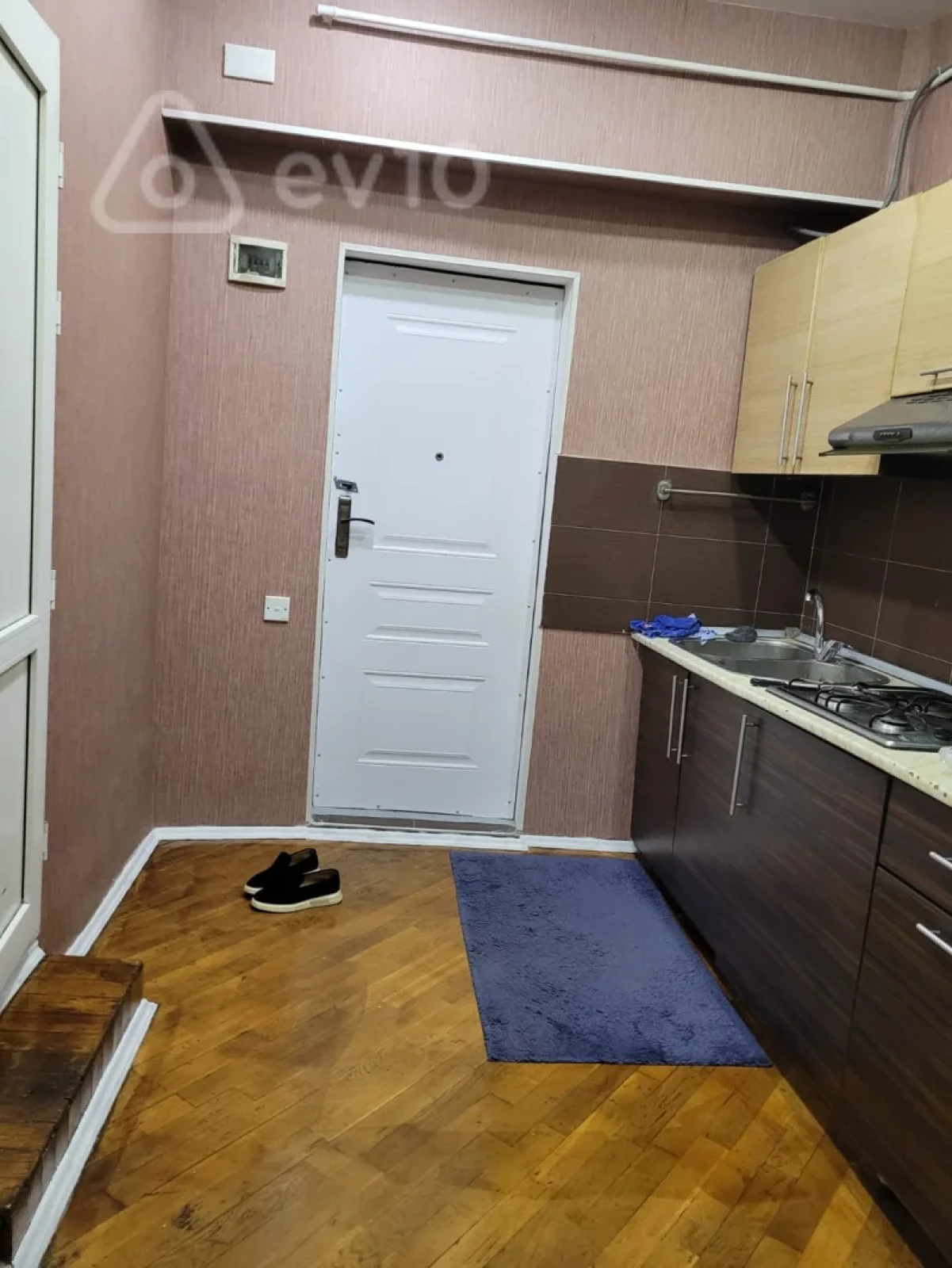 Kirayə verilir 2 otaqlı yeni tikili 60 m²