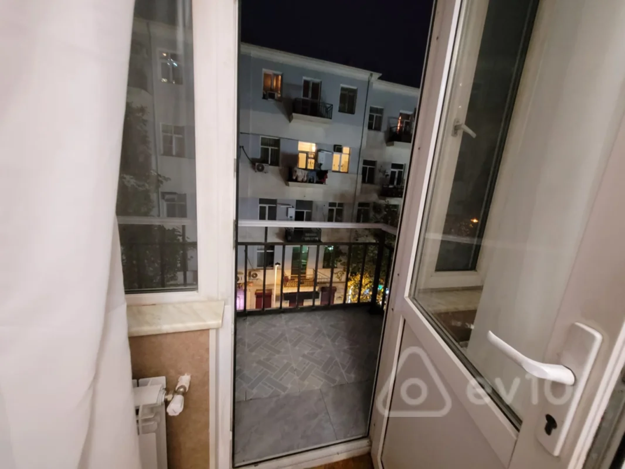 Kirayə verilir 2 otaqlı yeni tikili 60 m²