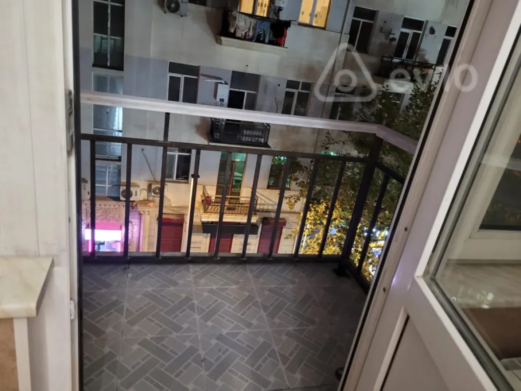 Kirayə verilir 2 otaqlı yeni tikili 60 m²