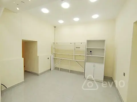 Satılır mənzil 135 m²