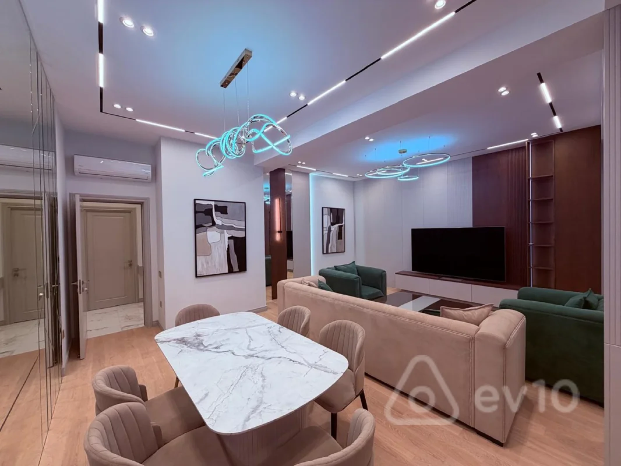 Kirayə verilir 3 otaqlı yeni tikili 140 m²