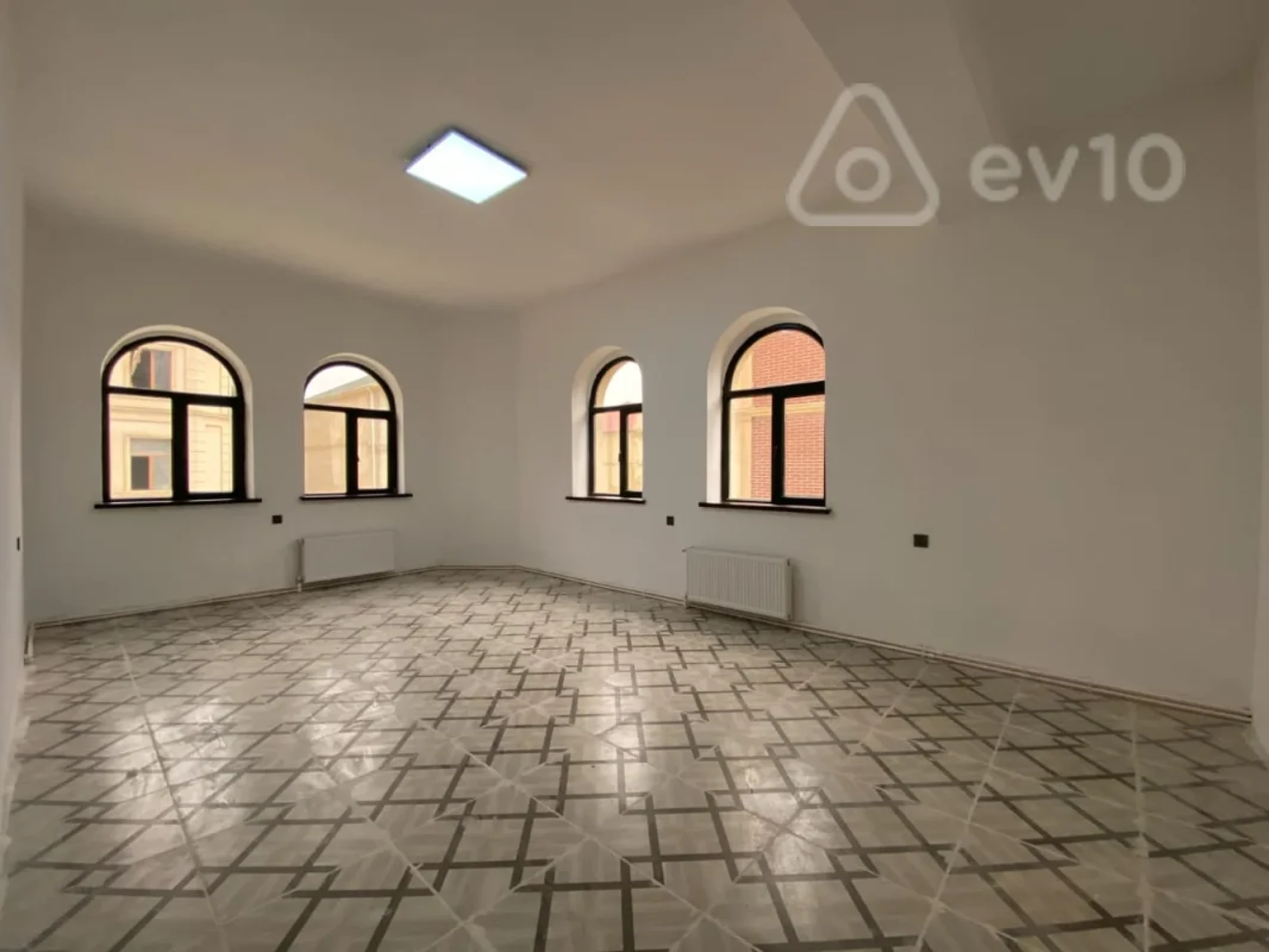 Kirayə verilir mənzil 1000 m²