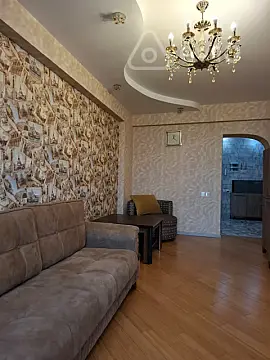 Kirayə verilir 2 otaqlı yeni tikili 70 m²