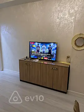 Kirayə verilir 2 otaqlı yeni tikili 50 m²