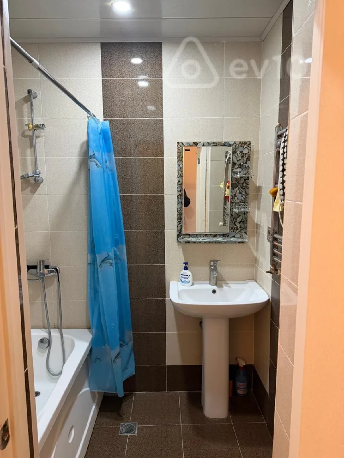 Kirayə verilir 2 otaqlı yeni tikili 60 m²