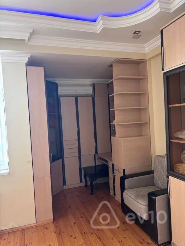 Satılır 2 otaqlı yeni tikili 65 m²