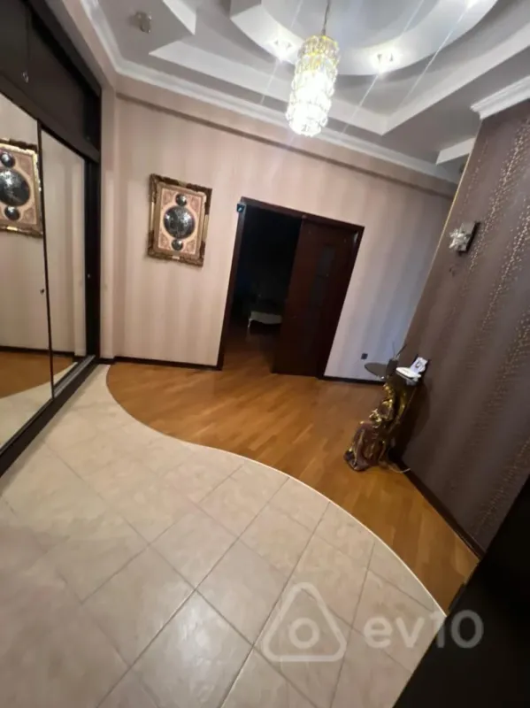 Satılır 3 otaqlı yeni tikili 116 m²