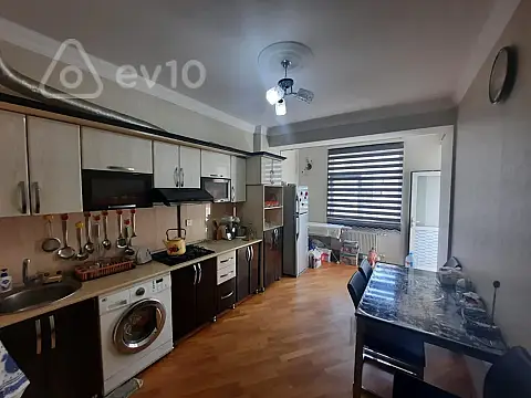Kirayə verilir 2 otaqlı yeni tikili 100 m²