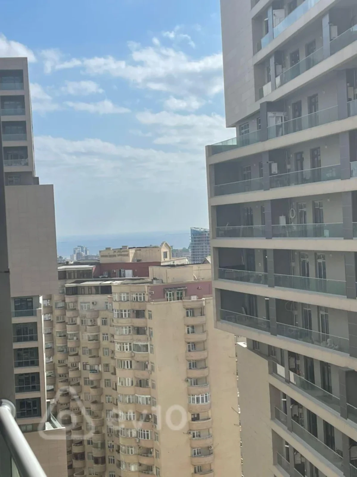 Kirayə verilir 2 otaqlı yeni tikili 68 m²