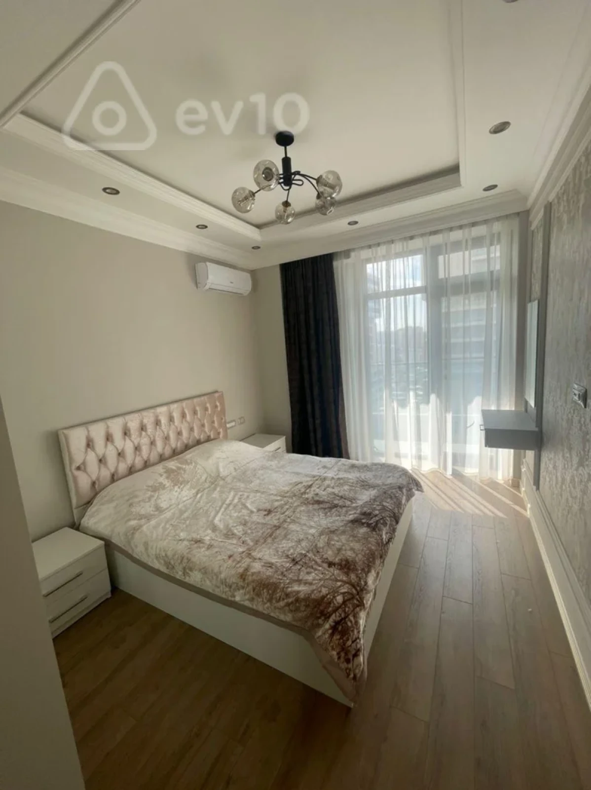 Kirayə verilir 2 otaqlı yeni tikili 68 m²