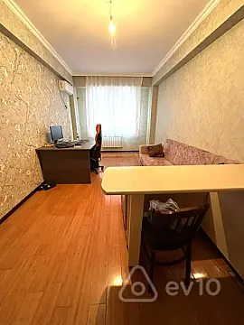 Kirayə verilir 2 otaqlı yeni tikili 50 m²