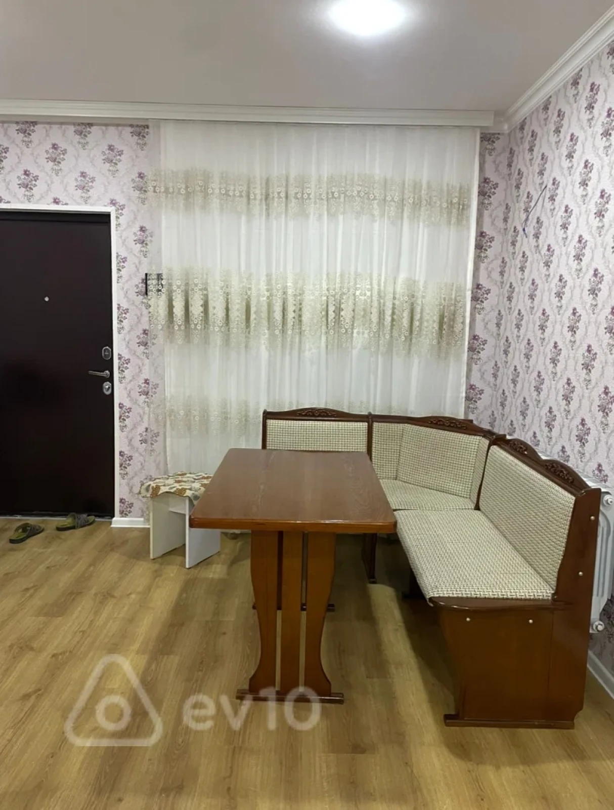 Kirayə verilir 1 otaqlı həyət evi 40 m²