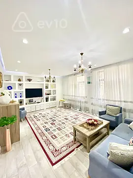 Kirayə verilir 3 otaqlı yeni tikili 145 m²
