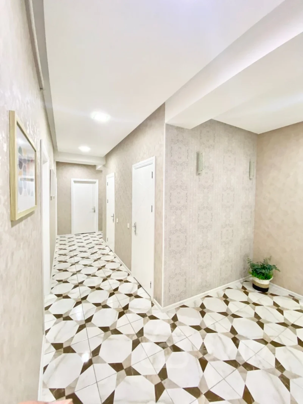 Kirayə verilir 3 otaqlı yeni tikili 145 m²