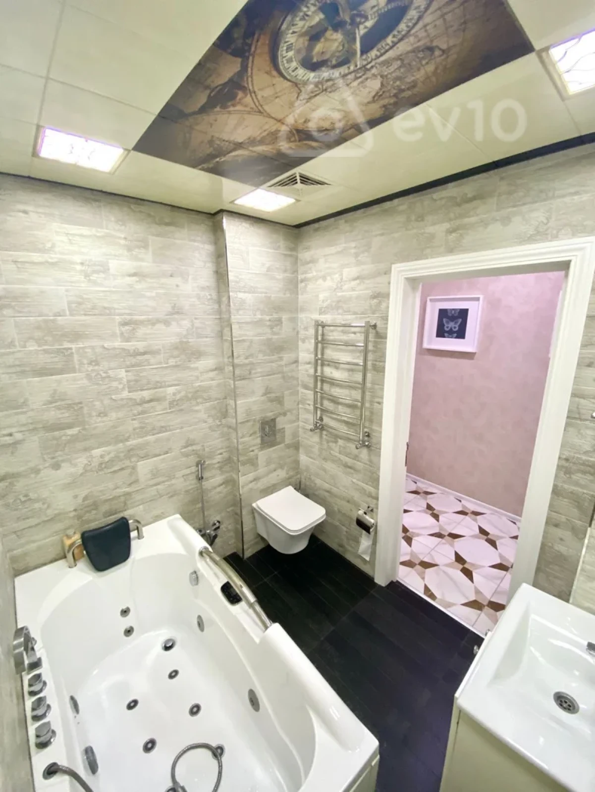 Kirayə verilir 3 otaqlı yeni tikili 145 m²