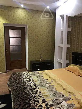 Kirayə verilir 4 otaqlı köhnə tikili 100 m² — Bakı, Nəsimi 4 otaq 100.00 m²