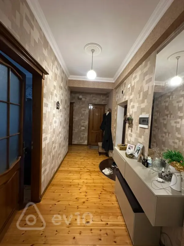 Satılır 2 otaqlı yeni tikili 71 m²