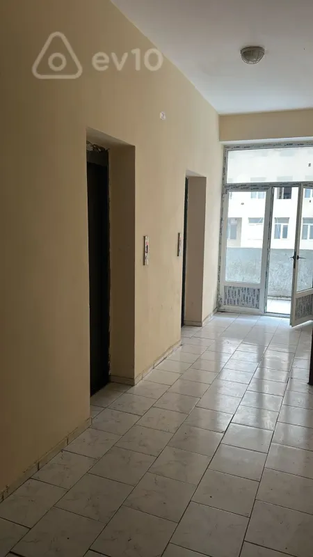 Satılır 2 otaqlı yeni tikili 71 m²
