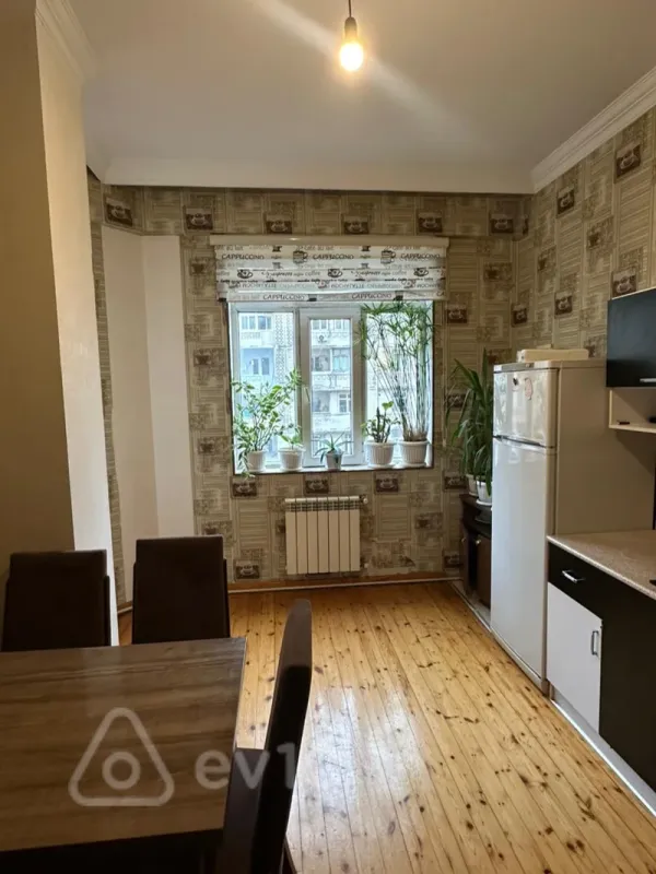 Satılır 2 otaqlı yeni tikili 71 m²
