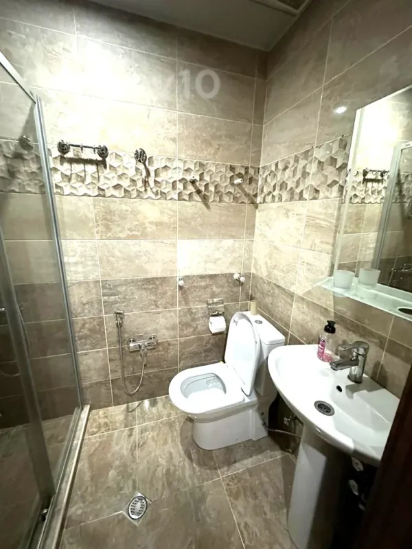 Kirayə verilir 2 otaqlı yeni tikili 50 m²